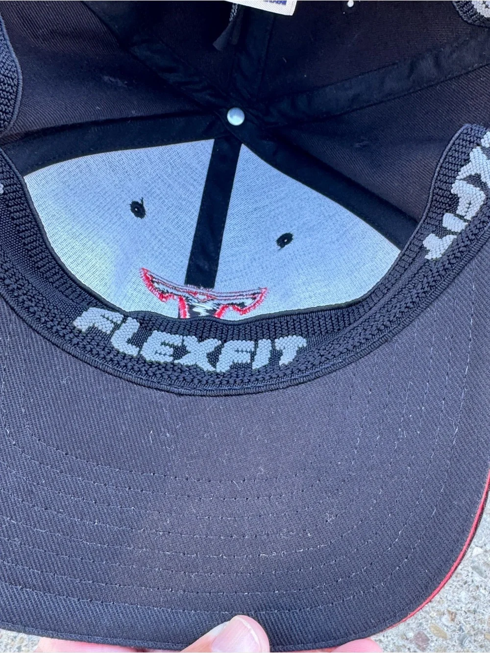 High End TESLA Black Flexfit Baseball Hat Cap NWT UNISEX S-M